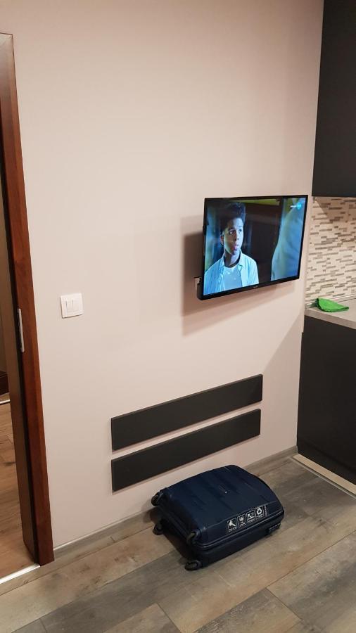 Lux Apartment Montana Luaran gambar